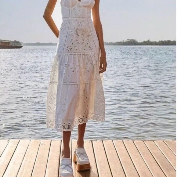 FARM Rio Dresses & Skirts - FARM Rio Richelieu Broderie Anglaise Midi Sundress Size L pre-owned.